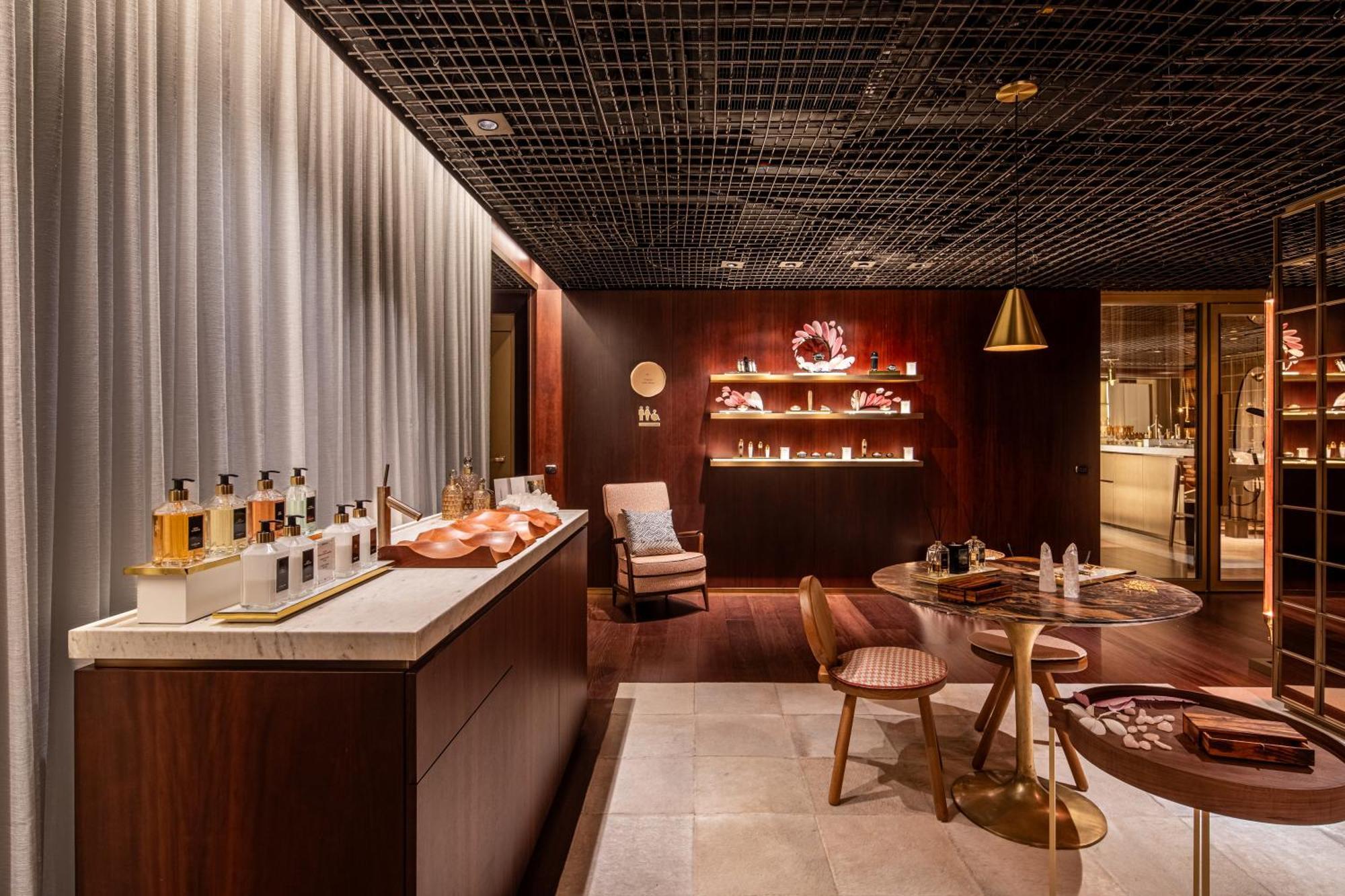 فندق Rosewood ساو باولو المظهر الخارجي الصورة The Fragrance Bar at Harrods