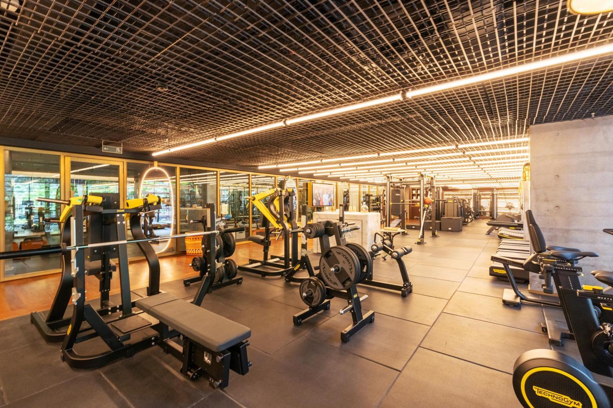 فندق Rosewood ساو باولو المظهر الخارجي الصورة The gym at the hotel